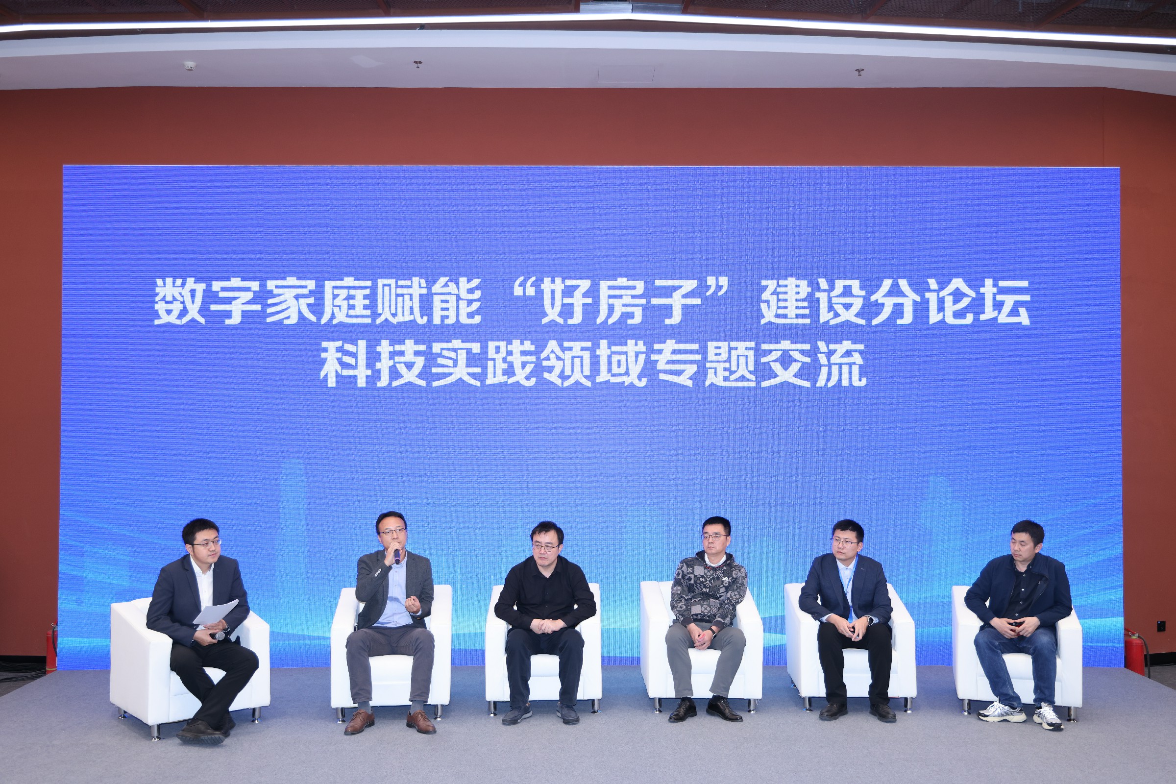 调整.jpg 调整.jpg