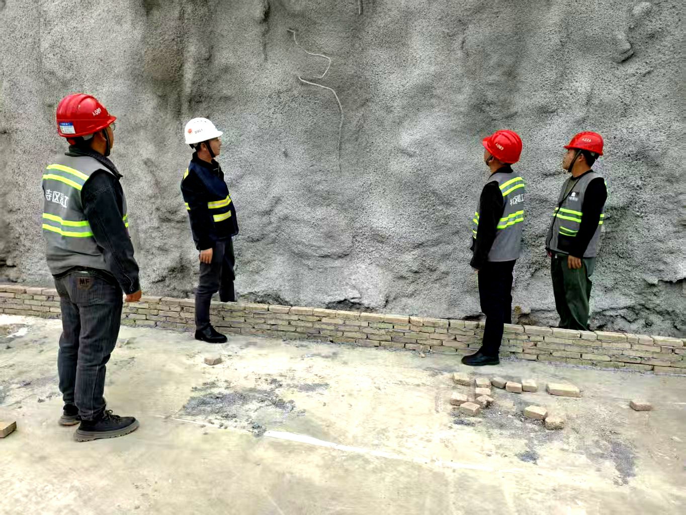 吉华检查.jpg 吉华检查.jpg